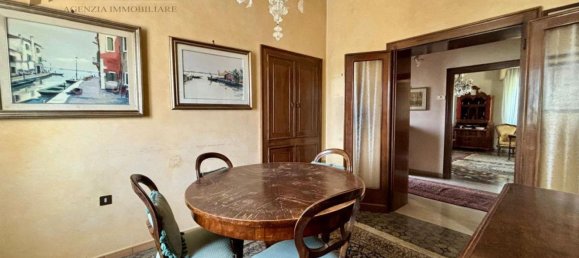 6 bedrooms Villa in Lonigo, Italy No. 346398 9