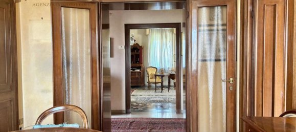 6 bedrooms Villa in Lonigo, Italy No. 346398 8