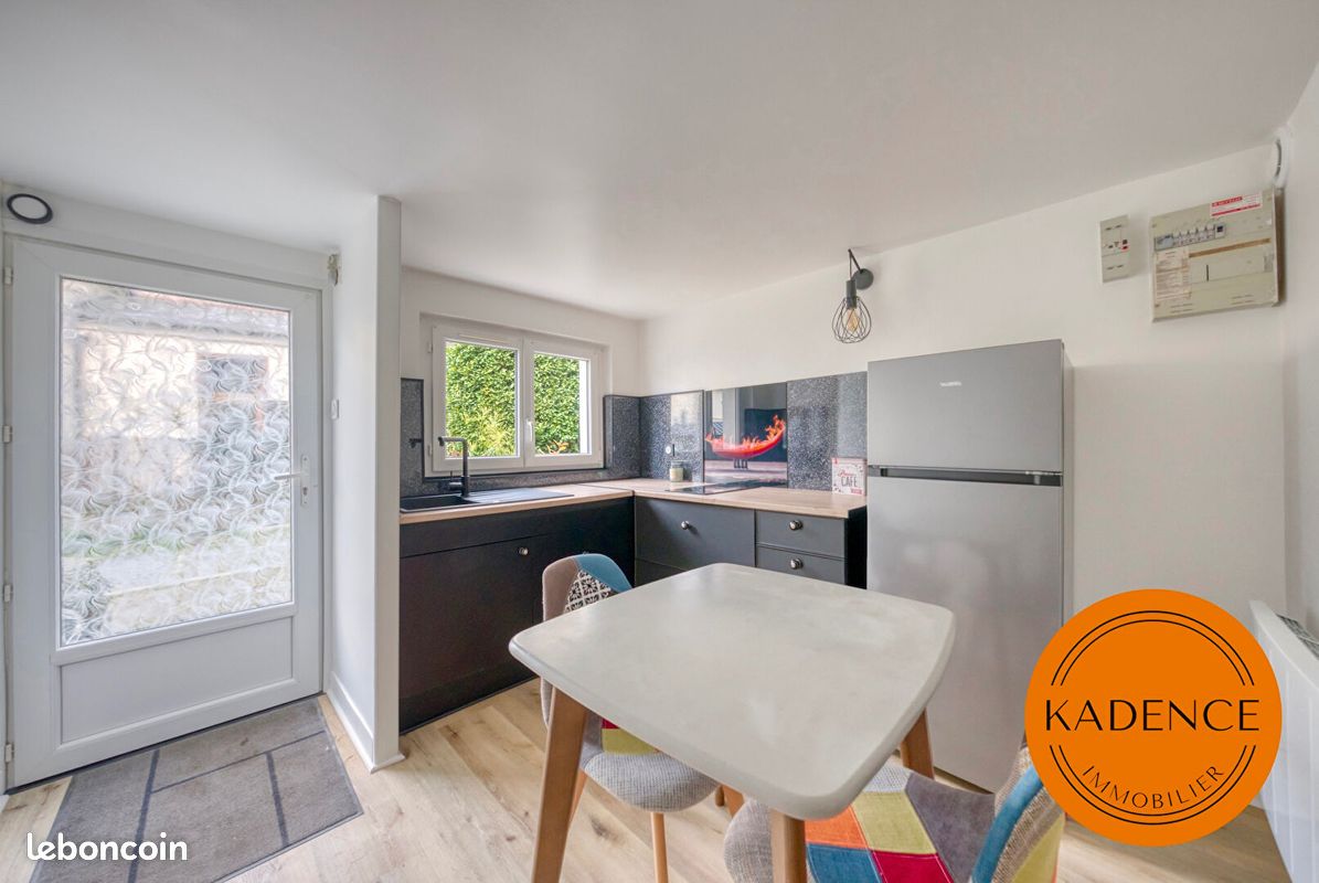 1 chambre Duplex à Rennes, France No. 51053