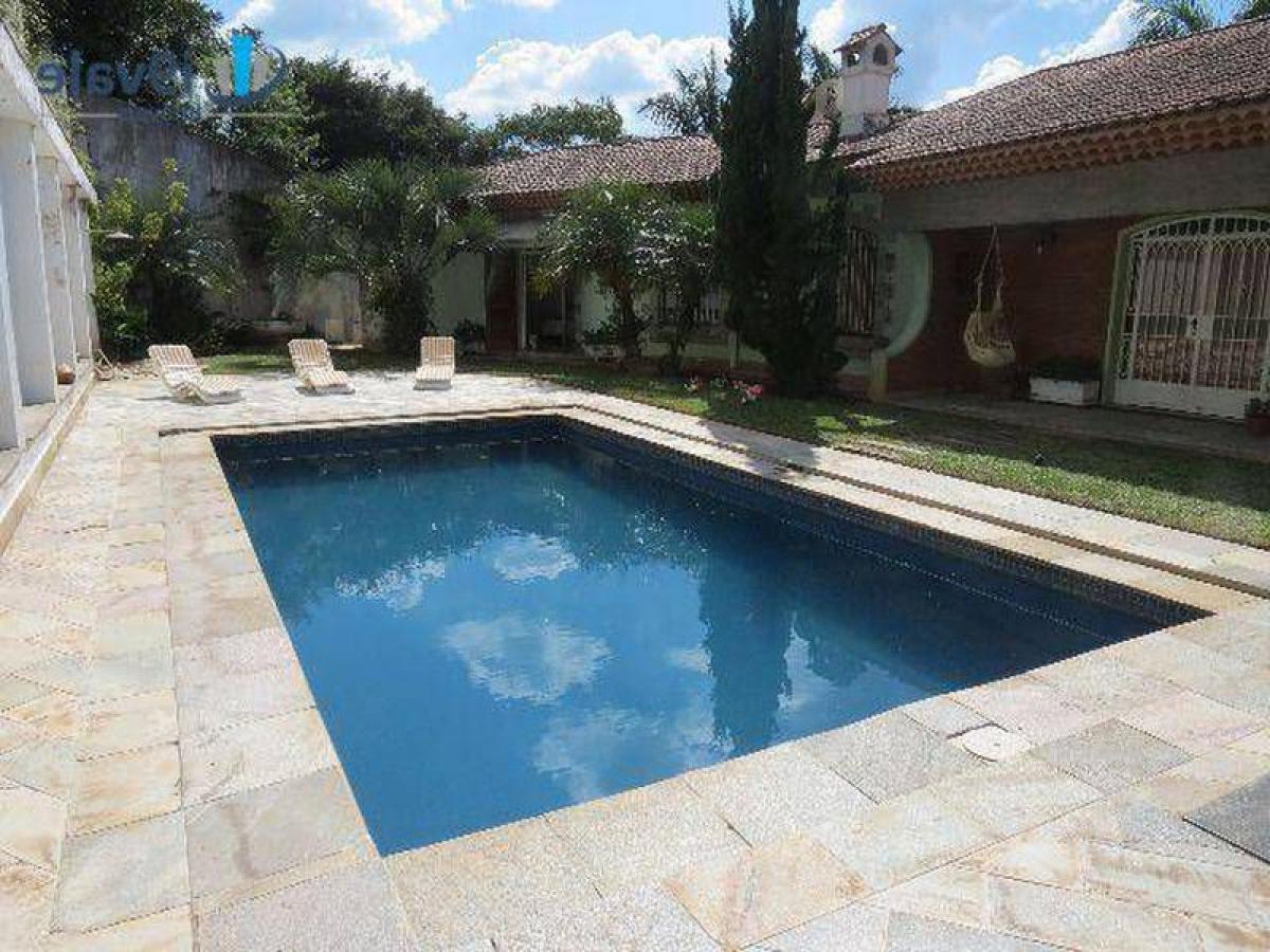 Casa de 7 dormitorios en Sao Paulo, Brazil No. 453033