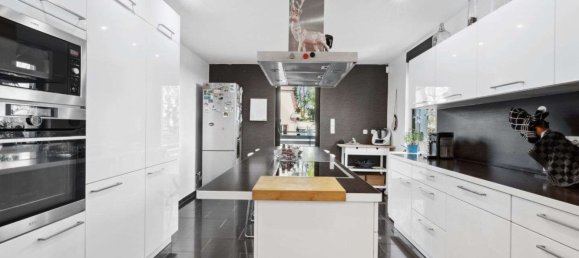 Таунхаус с 8 комнатами в Ремшайд, Германия № 95457 7