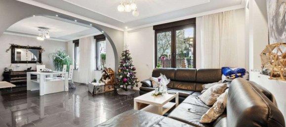 Таунхаус с 8 комнатами в Ремшайд, Германия № 95457 3