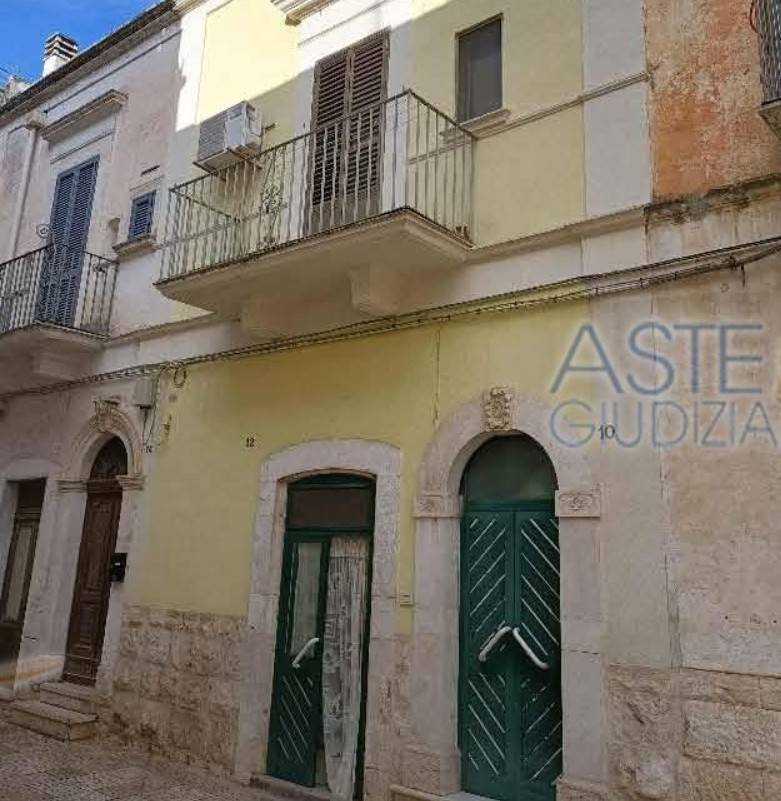 1 bedroom Apartment in Bari, Italy No. 353204