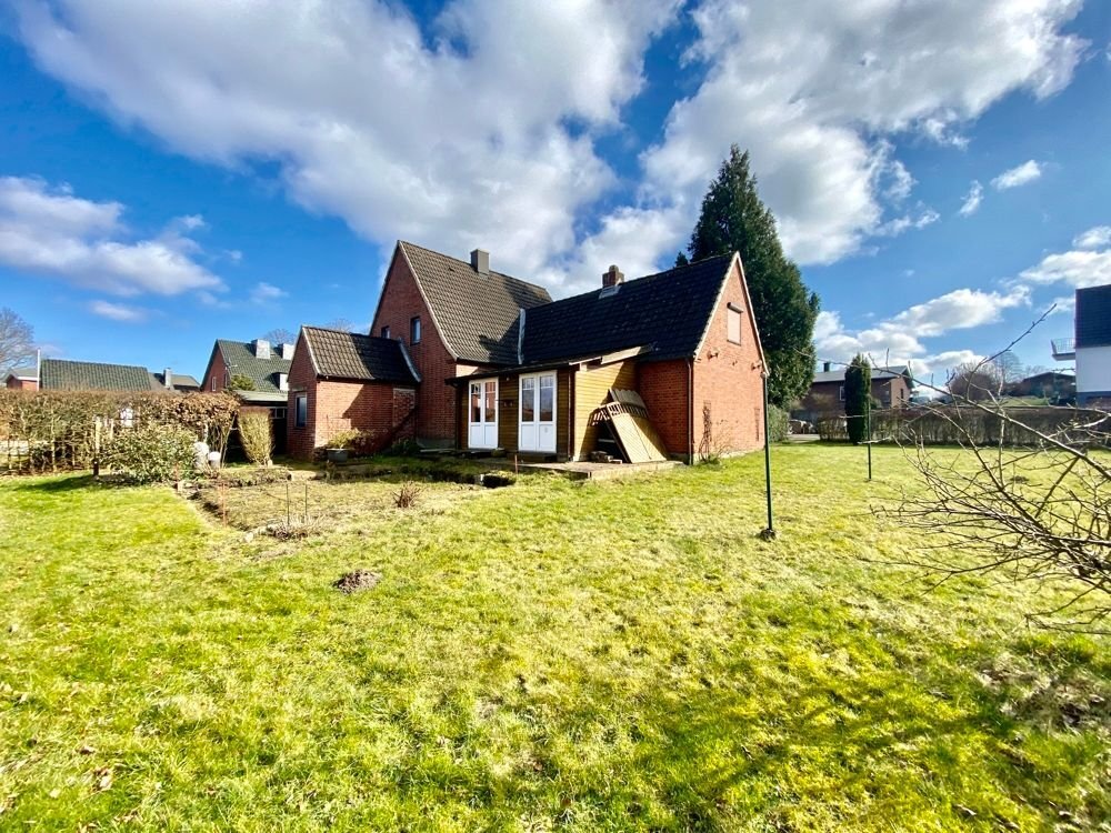 6 rooms House in Schleswig-Holstein, Germany No. 14651