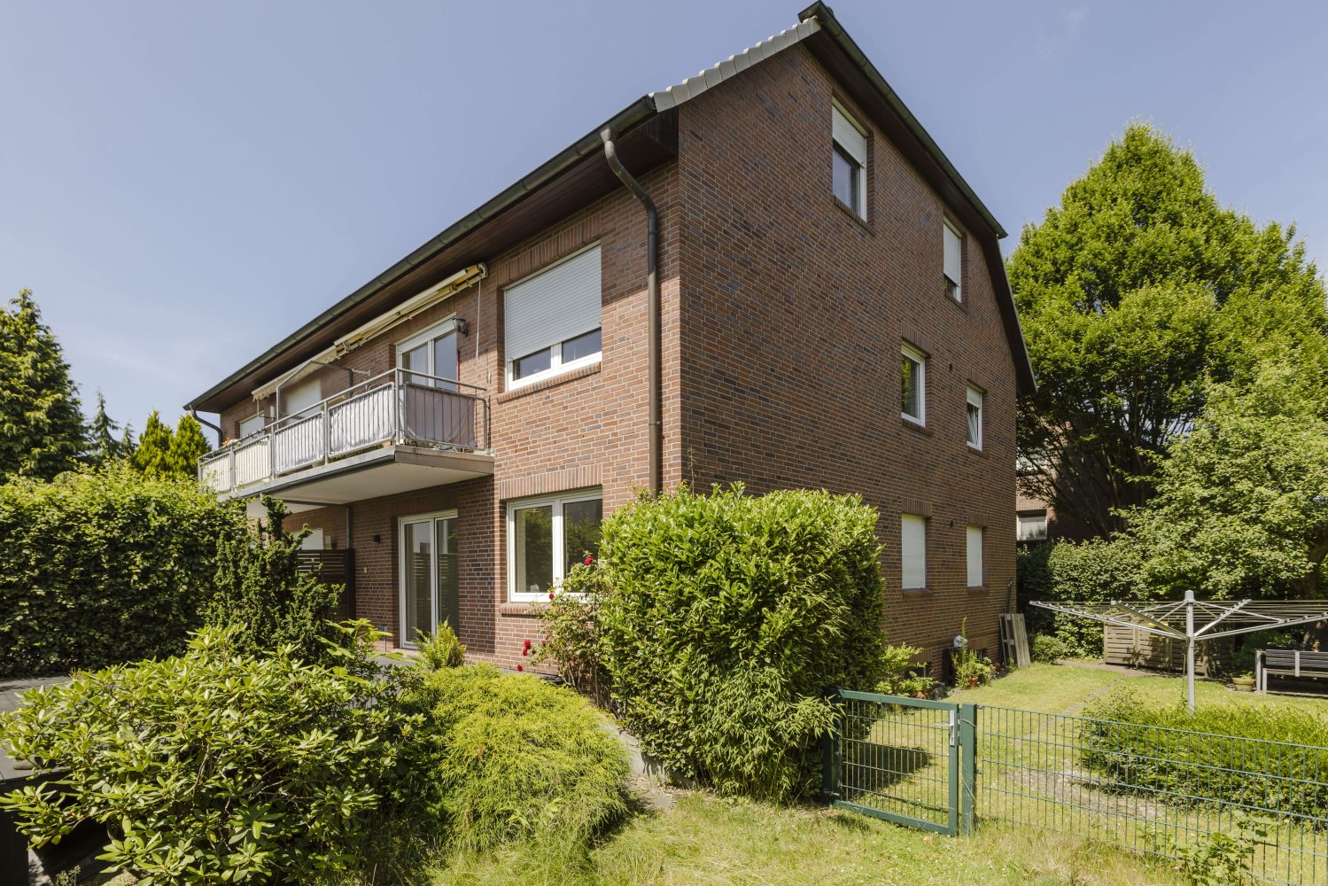 3 bedrooms Apartment in Eimsbuttel, Germany No. 268445