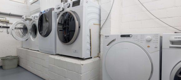 3 bedrooms Apartment in Eimsbuttel, Germany No. 268445 17