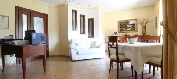 5 rooms House in Luzzi, Italy No. 87004 35