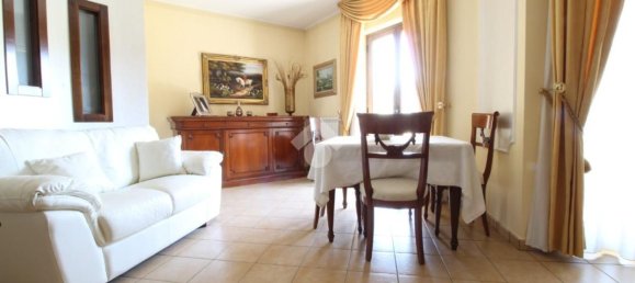 5 rooms House in Luzzi, Italy No. 87004 26
