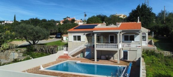 3 bedrooms Villa in Faro, Portugal No. 103438 3