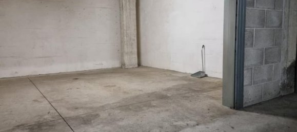 Garage in Ciampino, Italy No. 21353 4