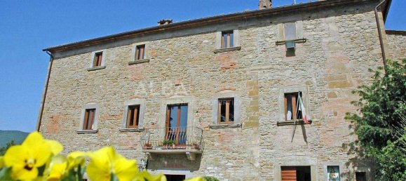 12 bedrooms Villa in Tuoro sul Trasimeno, Italy No. 482 8