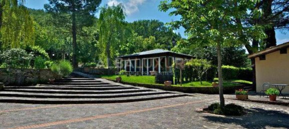 12 bedrooms Villa in Tuoro sul Trasimeno, Italy No. 482 11