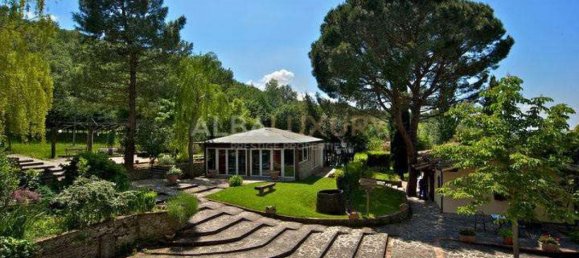 12 bedrooms Villa in Tuoro sul Trasimeno, Italy No. 482 6
