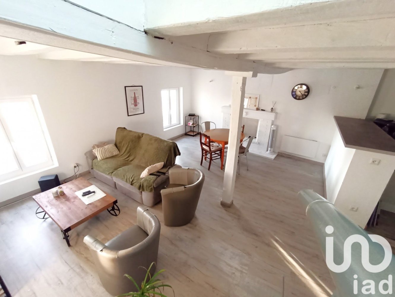 Duplex T2 em Chinon, France N.º 46177