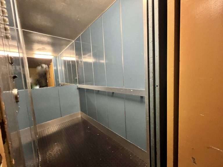 2-Zimmer Gebäude in Westend, Germany, Nr. 36880