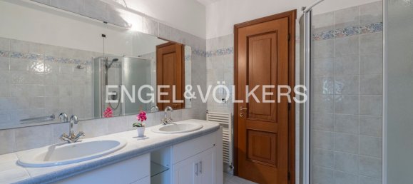 8 rooms Villa in Alassio, Italy No. 129202 10