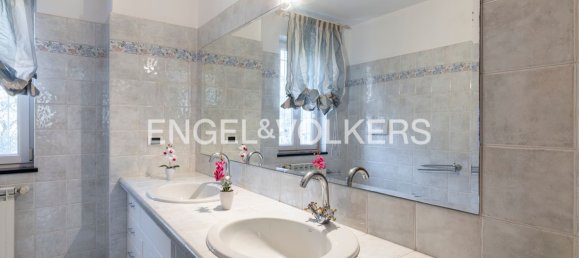 8 rooms Villa in Alassio, Italy No. 129202 9