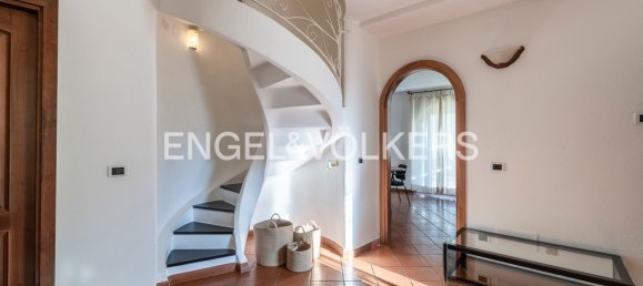 8 rooms Villa in Alassio, Italy No. 129202 4