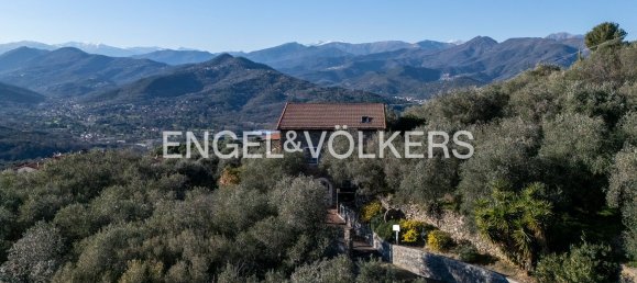 8 rooms Villa in Alassio, Italy No. 129202 19