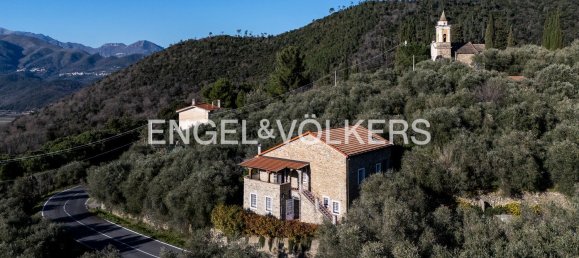 8 rooms Villa in Alassio, Italy No. 129202 18