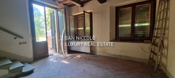 8 bedrooms Villa in Florence, Italy No. 206785 11