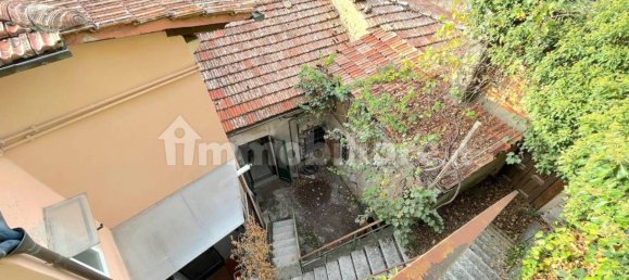 3 bedrooms House in Pontassieve, Italy No. 92495 24