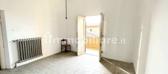 3 bedrooms House in Pontassieve, Italy No. 92495 6