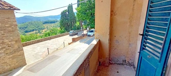 3 bedrooms House in Pontassieve, Italy No. 92495 20