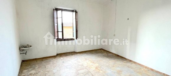 3 bedrooms House in Pontassieve, Italy No. 92495 9