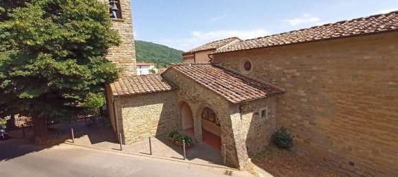 3 bedrooms House in Pontassieve, Italy No. 92495 27