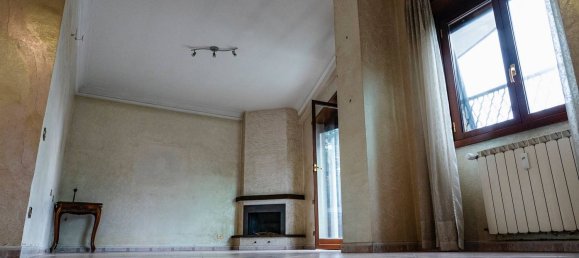 Квартира с 4 комнатами в Рим, Италия № 11180 4