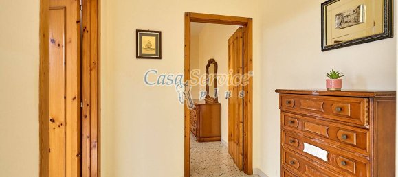 Дом с 5 спальнями в Gallipoli, Италия № 222005 16