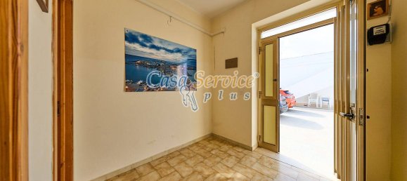 Дом с 5 спальнями в Gallipoli, Италия № 222005 22