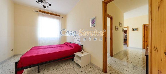 Дом с 5 спальнями в Gallipoli, Италия № 222005 10