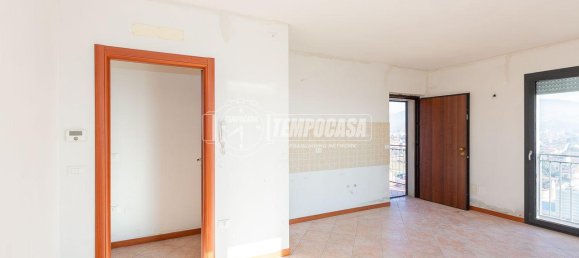 Квартира с 4 комнатами в Брешиа, Италия № 3128 9