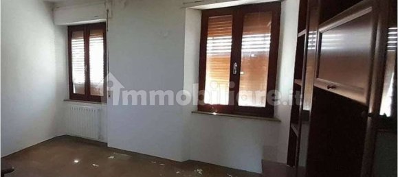 2 bedrooms House in Petriolo, Italy No. 262632 11