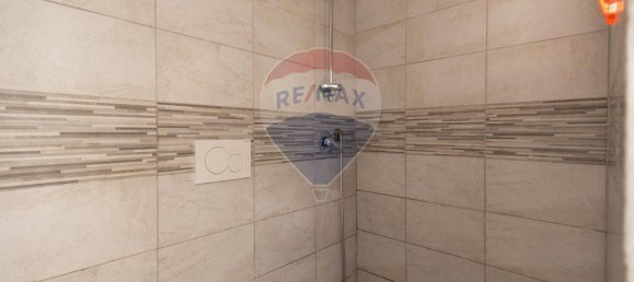 3غرفة شقة في Bari, Italy رقم 293340 4