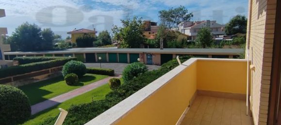 4 rooms Apartment in Fiumicino, Italy No. 9435 13