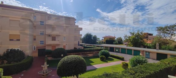 4 rooms Apartment in Fiumicino, Italy No. 9435 41