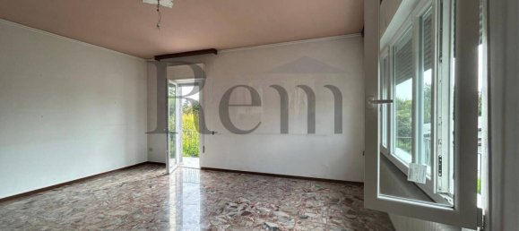 3 bedrooms Apartment in Treviso, Italy No. 341673 10