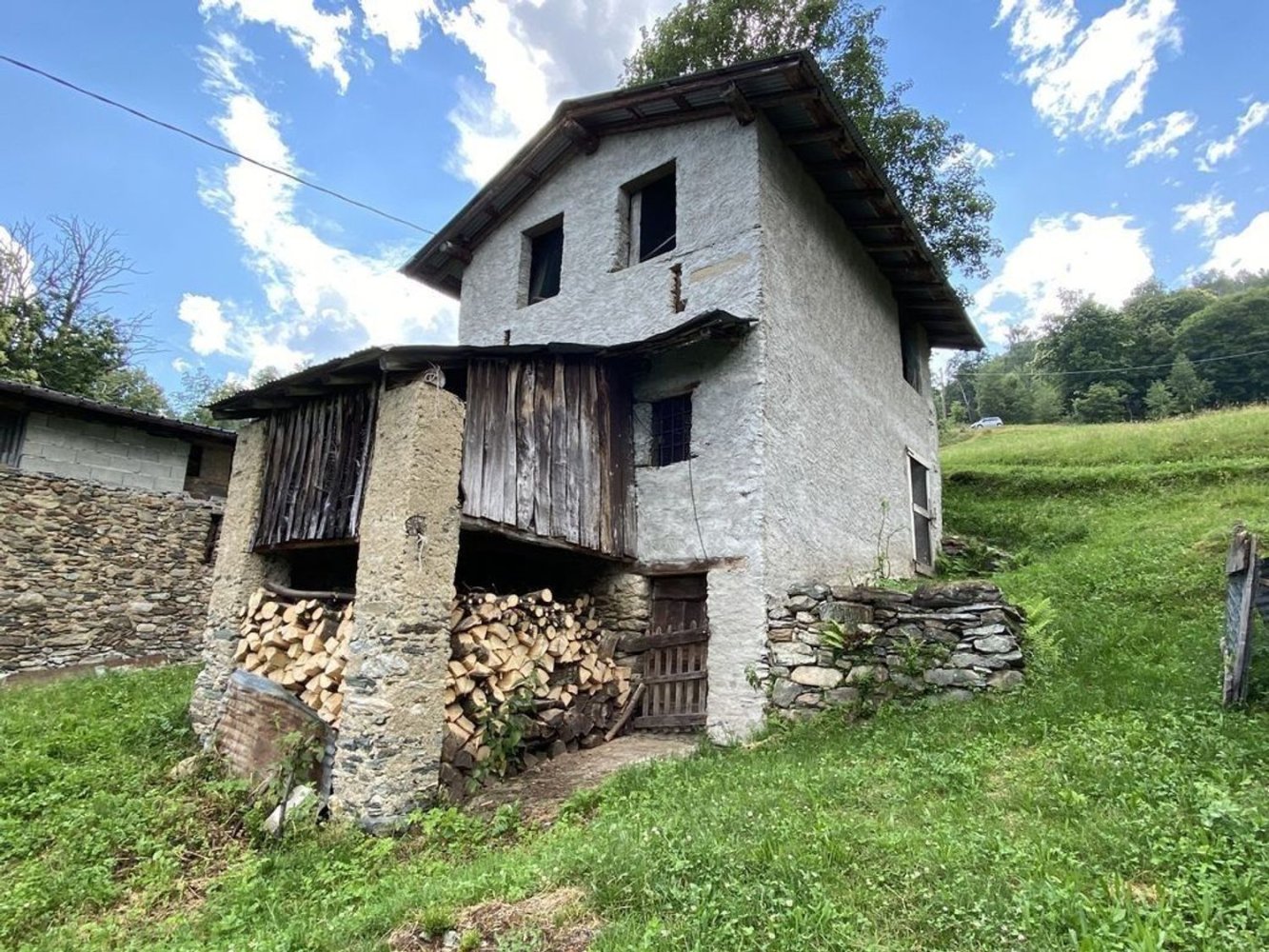 2-Zimmer Haus in Dongo, Italy, Nr. 75075