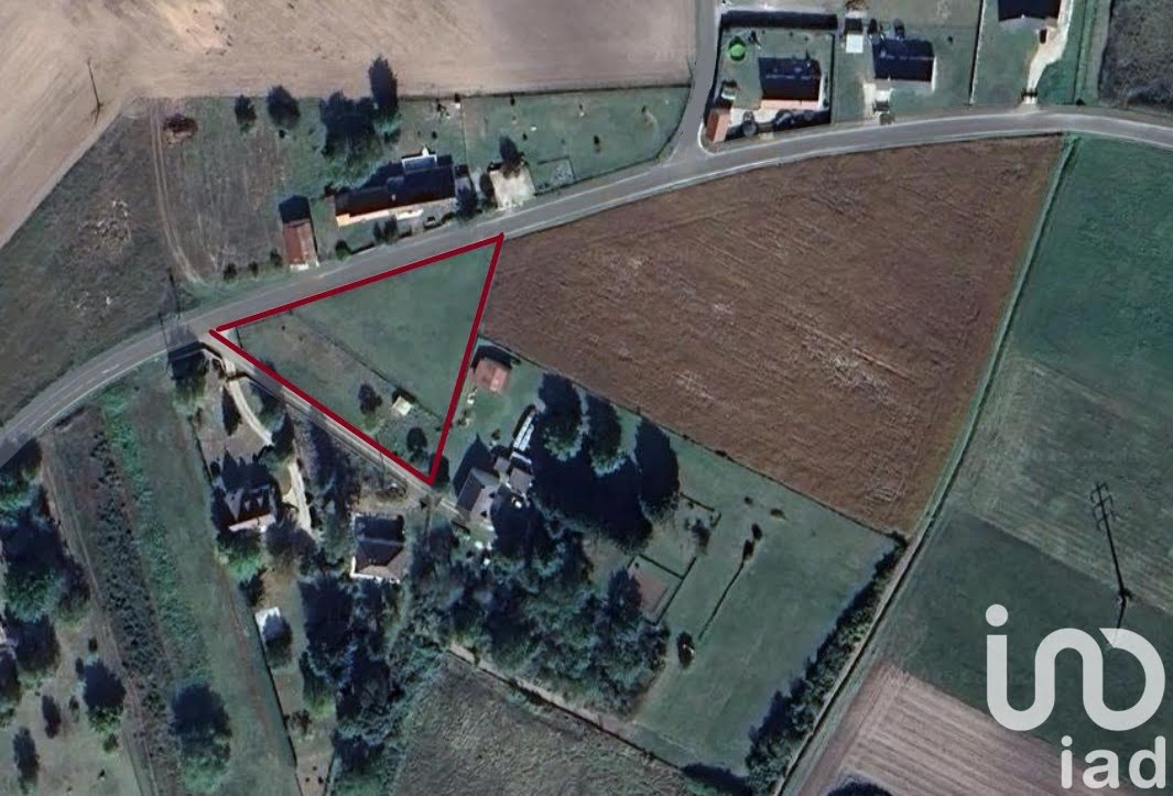 Terreno en Billy, France 2710 m² No. 250165