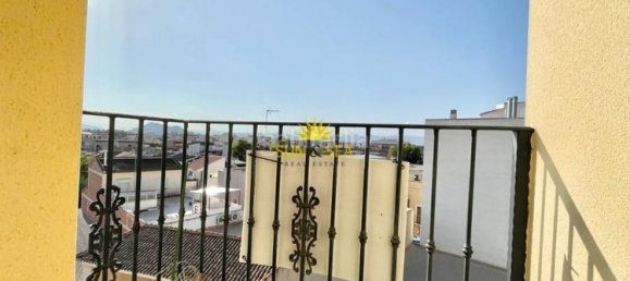 Apartamento de 3 dormitorios en Alicante, Spain No. 167733 17