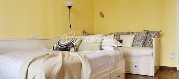 Квартира с 3 комнатами в Милан, Италия № 246631 2