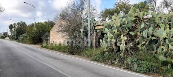 4 bedrooms Villa in Vittoria, Italy No. 192767 6