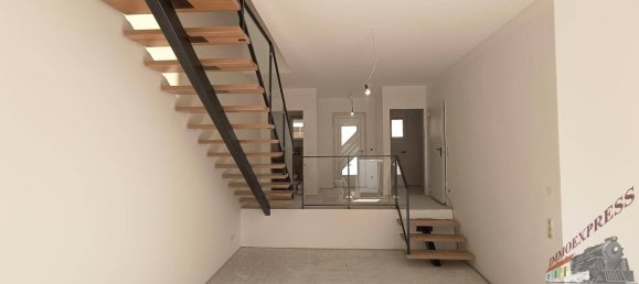 Casa de 3 habitaciónes en Hollabrunn, Austria No. 140838 5