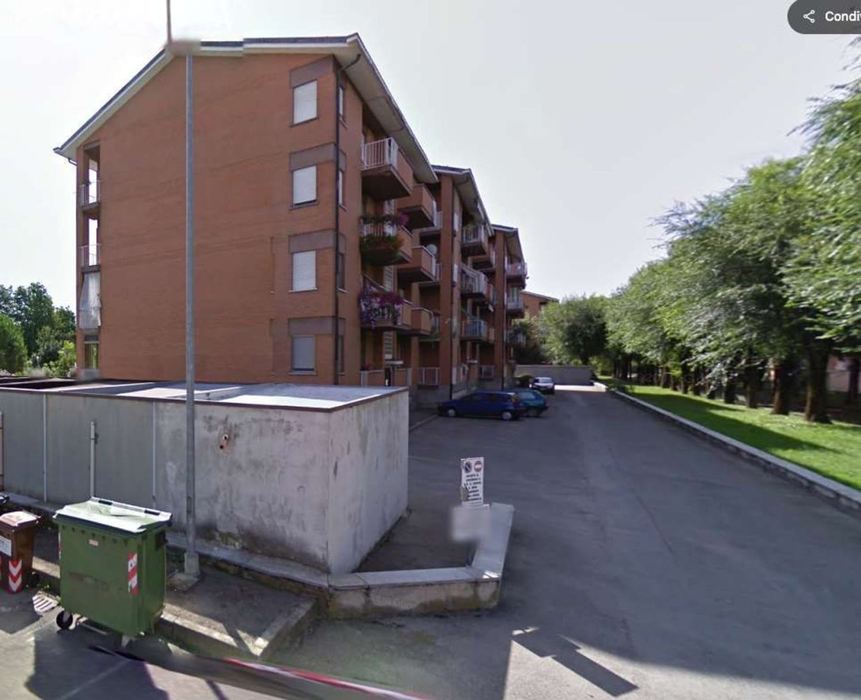 3 bedrooms Apartment in Crescentino, Italy No. 364535