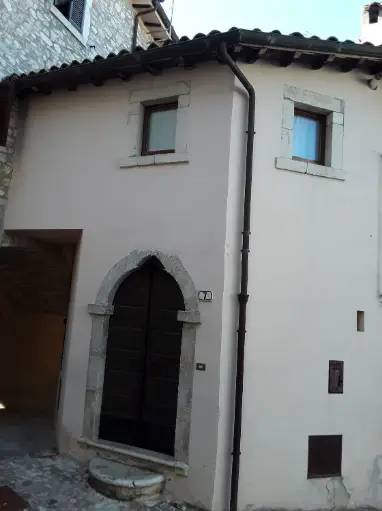 6-Zimmer Wohnung in Monteleone di Spoleto, Italy, Nr. 88501