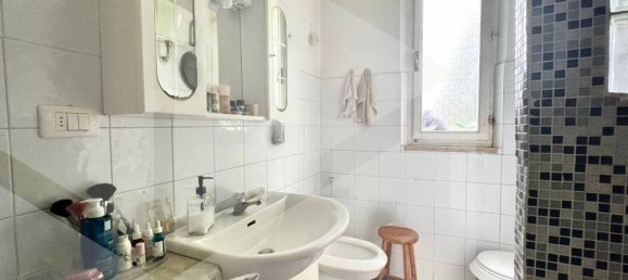 12-salle Maison à Ponsacco, Italy No. 181596 32