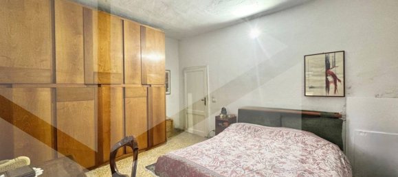 12-salle Maison à Ponsacco, Italy No. 181596 37